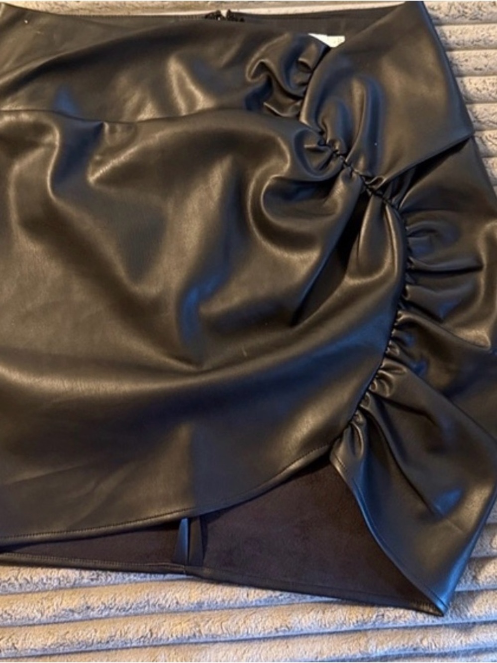 Astr Black Faux Leather Ruffle Mini Skirt